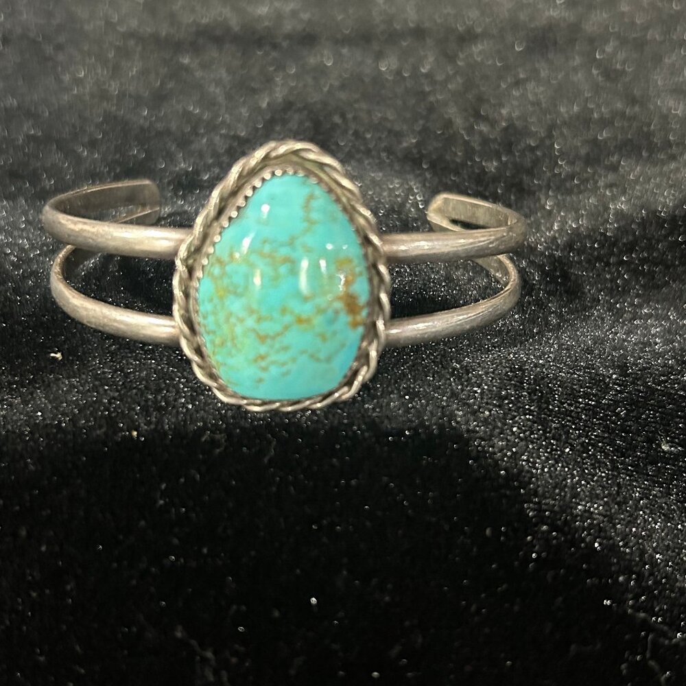 Vintage Turquoise Tear Drop Sterling Silver Cuff Bracelet